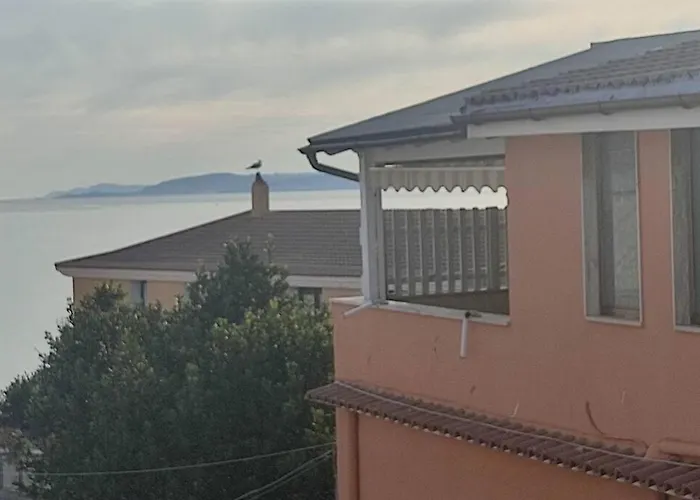 A 300 Metri Dal Centro 1